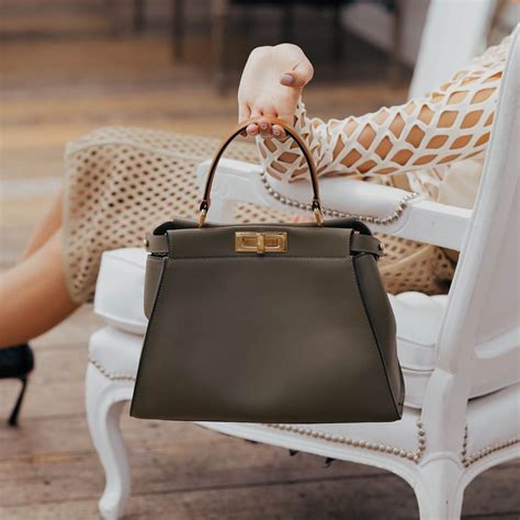 borsa peekaboo fendi chiara ferragni|fendi peekaboo.